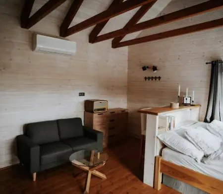 Campsite Glamping Mini-domek Na Paloucku