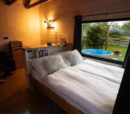Campsite Glamping Mini-domek Na Paloucku